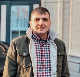 Тони